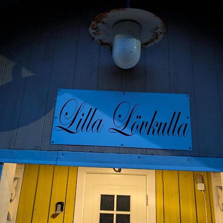 Lilla Loevkulla Villa Ostra Frolunda Exterior photo